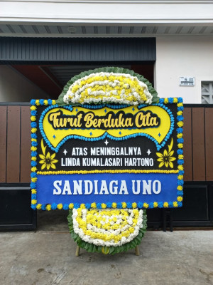 Papan Bunga Duka di Penajam